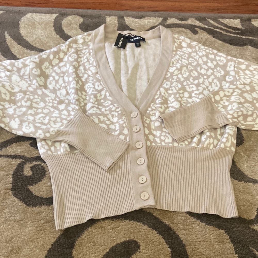 Express cardigan